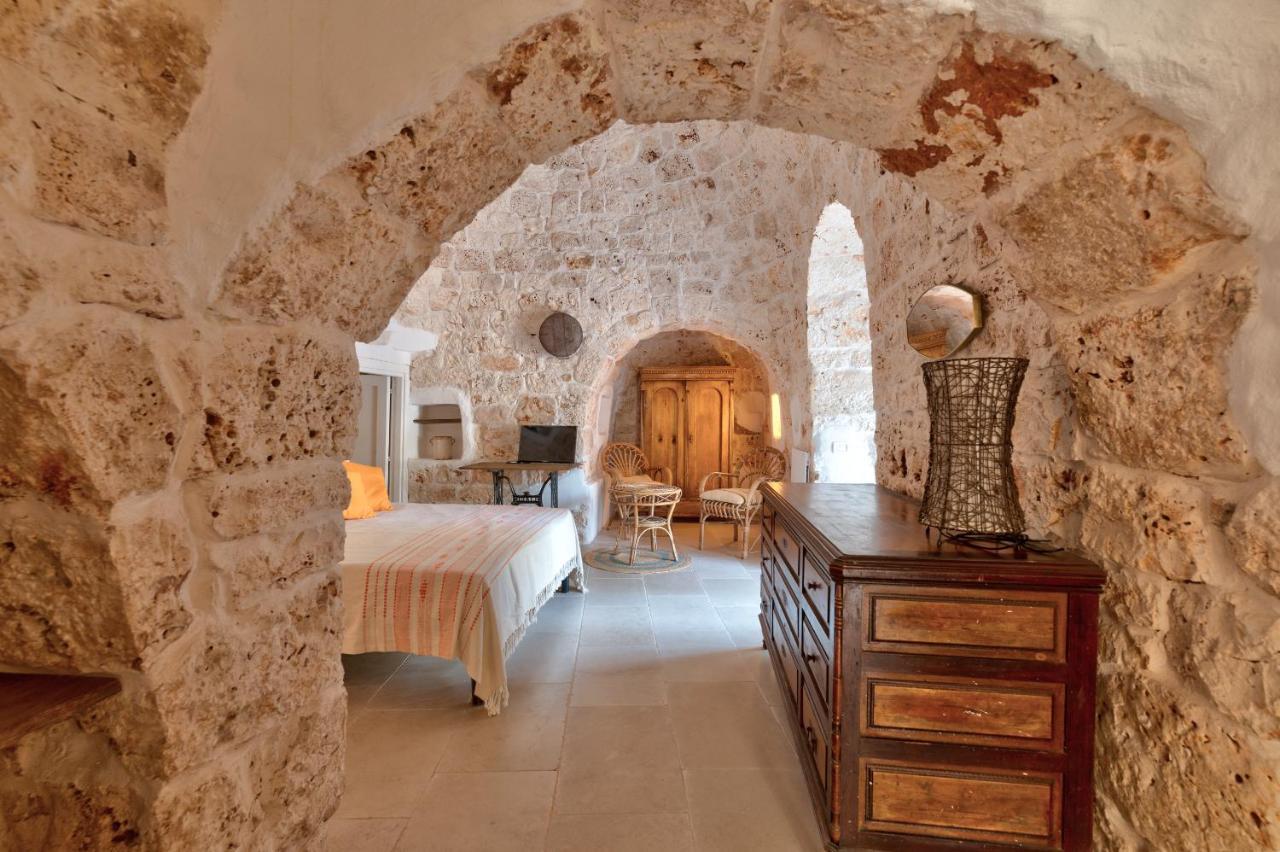 Trullo Cezanne Sustainable And Peaceful Villa Ceglie Messapica Luaran gambar